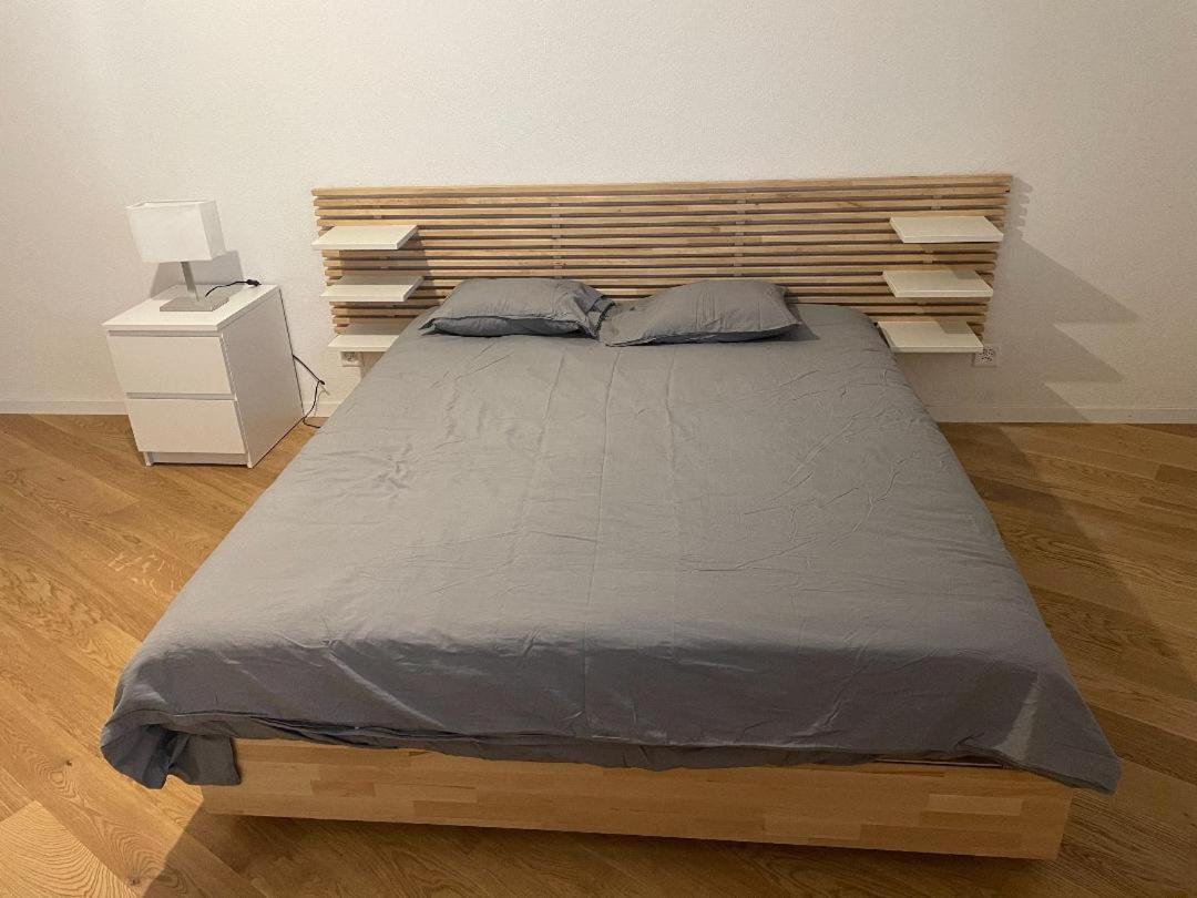 Chambre Double Монтрё Экстерьер фото
